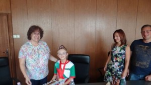 Второкласничка от Ямбол със златен медал от Олимпиадата по математика