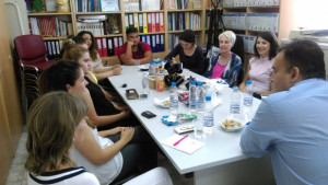 Посланик Ема Хопкинс посети Свят без граници