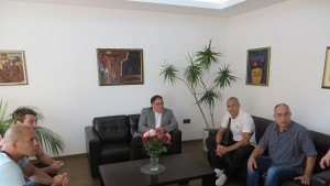 Кметът на Шумен поздрави европейския шампион по муай тай Християн