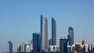 Пожар избухна в 28етажна кула в строеж в Абу Даби