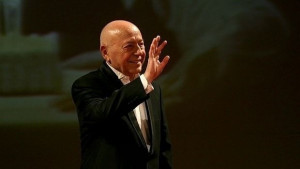 Артистът който притежаваше опасен чар