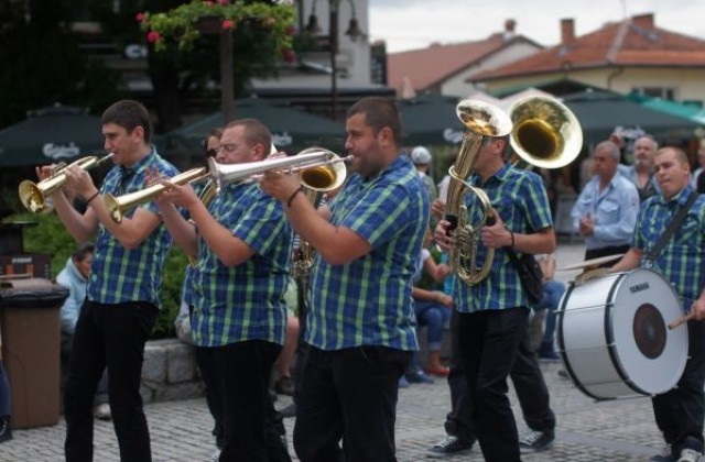 „Бохеми” в Банско – балкански ритми и вкусотии този уикенд