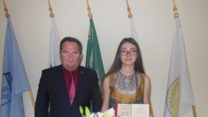 Силистренска зрелостничка получи национална диплома