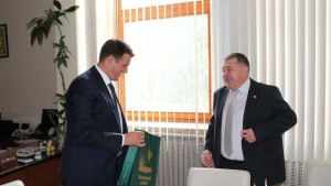 Областният управител посрещна делегация от Шатура