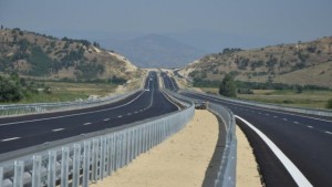 Трафикът за Кочериново Бараково и Рилски манастир е по обходен