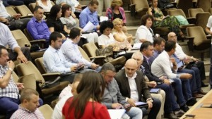 Местят деца от Иглика заради пропукване в сградата