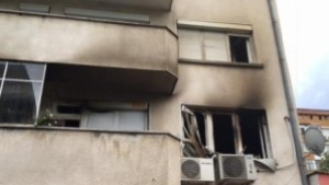 Жена пострада при взрив в апартамент