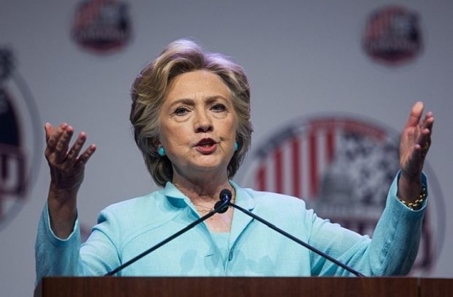 Хилари Клинтън: Войната в Ирак беше грешка, включително моя