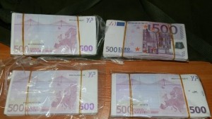 Патрондаш с 200 000 евро свалиха от гъркиня на Капитан
