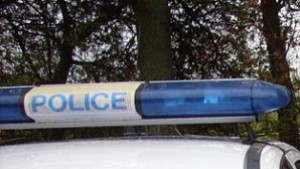 Засякоха двама мъже от Безмер да карат без книжки