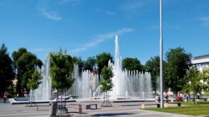 Деца от единия от ЦНСТ в Плевен получават дарение преди