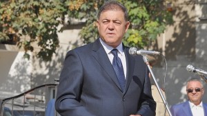 Министър Ненчев Героите не бива да бъдат забравяни парите за