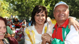 Нинова иска сваляне на санкциите към Русия