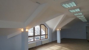 Ремонтират основно детска градина в Добринище