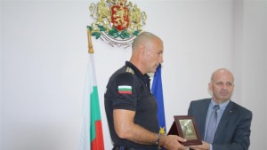 Почетен плакет за комисар Стоян Колев