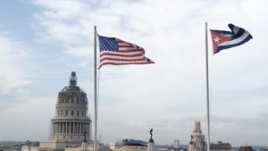 САЩ продължиха търговското ембарго срещу Куба с година