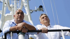 Двамата премиери провериха и синята граница