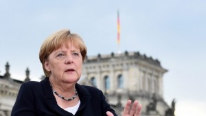 Меркел призова към побързо интегриране на бежанците в трудовия пазар