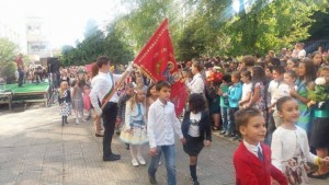 Кметът на Кюстендил поздрави 120 първокласници и учениците от Първо