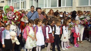 Новата учебна година едно ново начало СНИМКИ