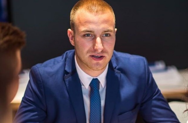 Георги Николаев от ГЕРБ-Сливен участва в обучение и работна среща на новото ръководство на Европейските студенти демократи