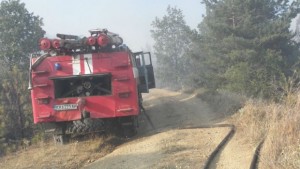 Гори сметището в Ново село две пожарни гасят огнената стихия