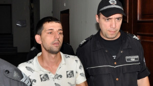 Оставиха Ивайло Митев в ареста бил съучастник за убийството на
