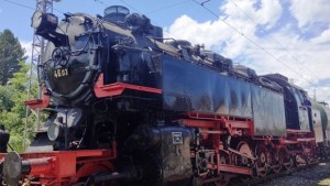 Локомотивът на Вапцаров минава през Пазарджик