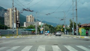 Водачка не спря не пешеходна пътека предизвика верижна катастрофа и