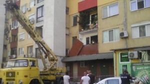Парапет на тераса падна в Димитровград рани работник