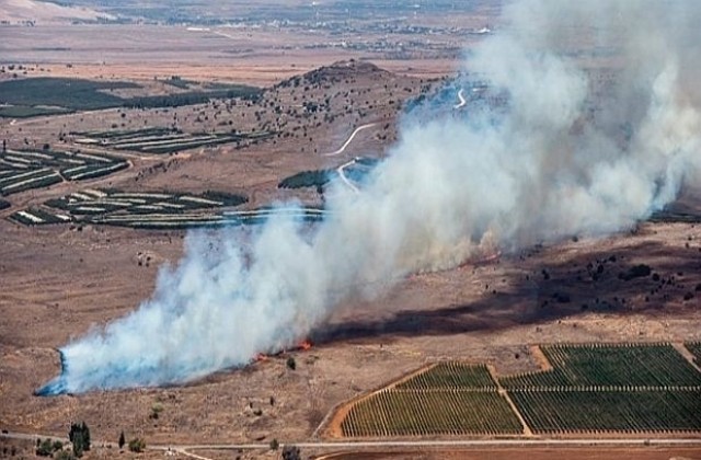 Сирийски военен самолет катастрофира край град Дейр аз Зур