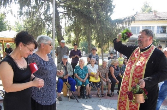 На 17 септември в Дъбован се събраха за пети пореден път за дружна молитва