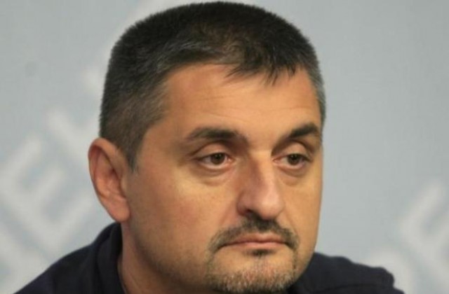 Кирил Добрев: Томислав Дончев използва тунела, за да не го забравят в Габрово