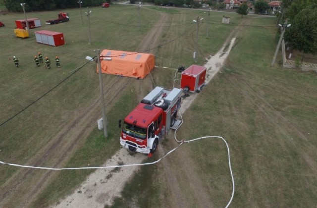 Учение на български и румънски пожарникари край Ряхово