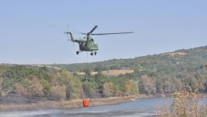 Овладяха големия пожар в Харманлийско