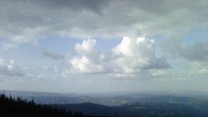 Времето на 22 септември Слаби валежи на места слънцето се