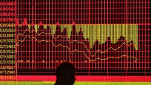 Китай инвестирал в чужбина 145 млрд долара през 2015 г