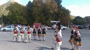С богата фолклорна програма беше отбелязан празникът на село Бинкос
