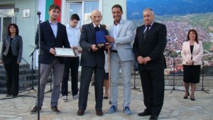 Доктор Тодор Петлов стана почетен гражданин на Добринище