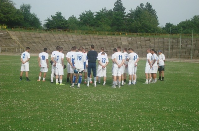 Футбол: Освободиха четирима от състава на Спартак-Плевен