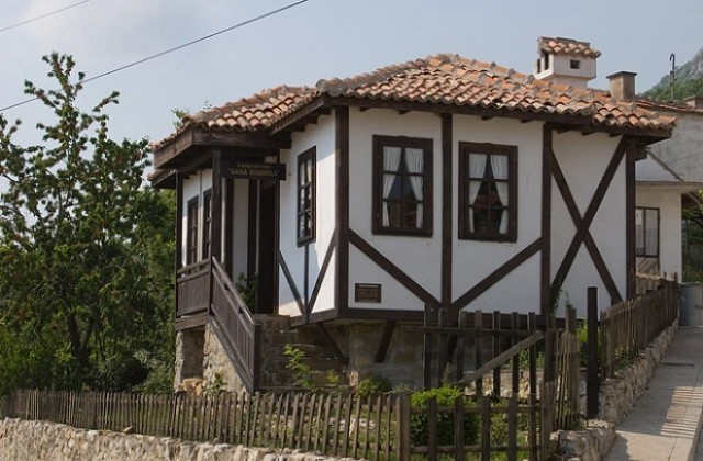Резиденция баба гостува във Врачанско