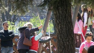 Осиновителите у нас се третират с повече разбиране отколкото осиновените