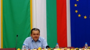 Кметът др Иван Иванов представи празничната програма за Деня на