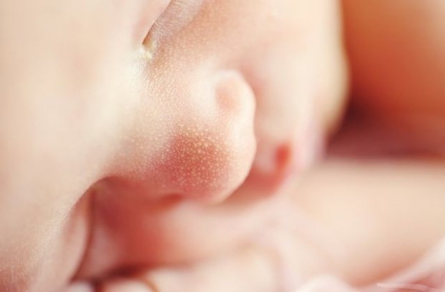 Роди се първото бебе с ДНК от трима родители (СНИМКИ)