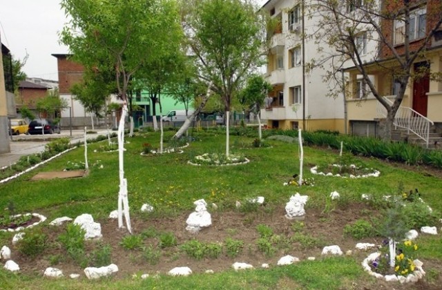 8 подписват договори с кмета на Димитровград За приветлива градска среда