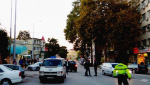 Плевенската полиция издирва извършителите на въоръжен грабеж на инкасов автомобил