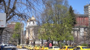 Цената на таксиметровите услуги скача ако общинските съветници повишат размера