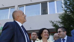 Борисов С програмата за саниране на жилища провеждаме найсоциалната политика