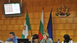 Съветниците блокираха два проекта за зала Абритус и физкултурния салон