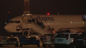 Самолет кацна аварийно на летището във Варна